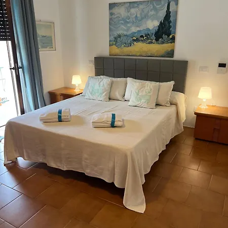 펜션 Casa Azzurra, Giardino, Centrale E Vicina Al Mare *